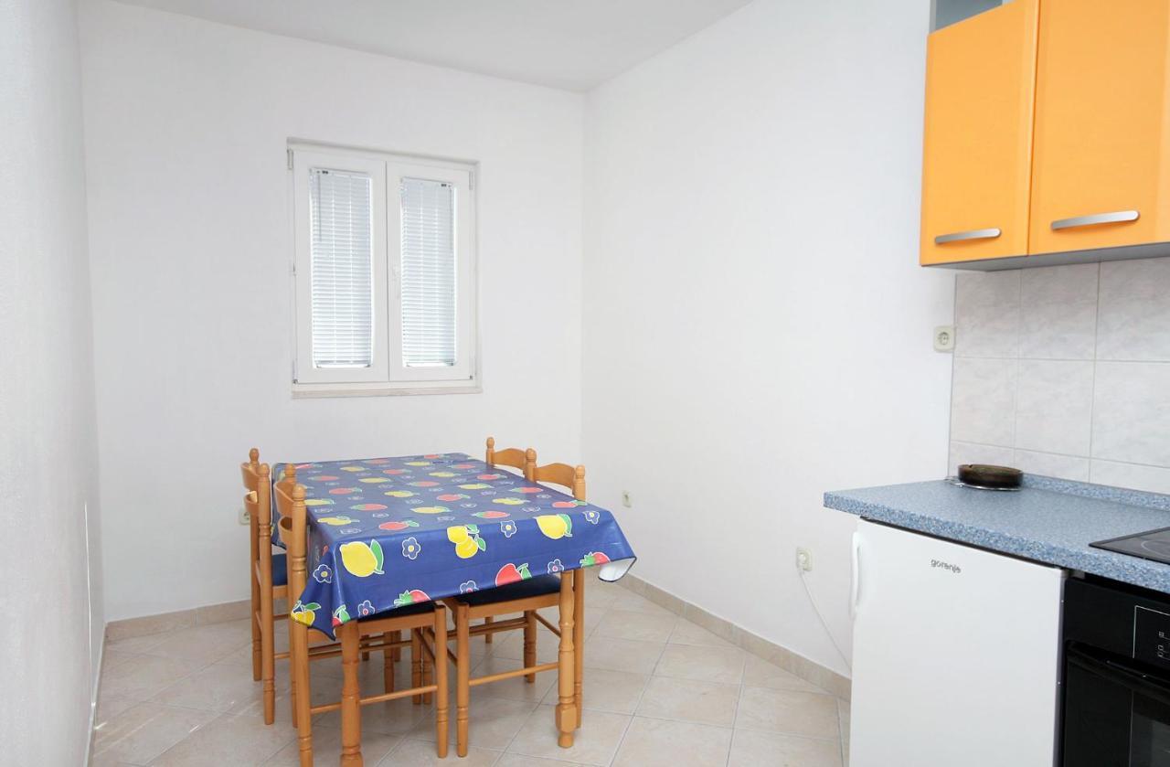 Apartments By The Sea Mastrinka, Ciovo - 4836 Τρογκίρ Εξωτερικό φωτογραφία
