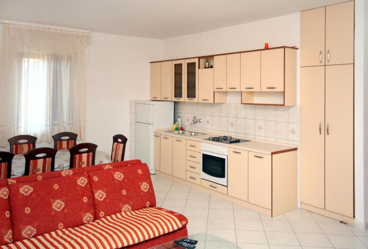 Apartments By The Sea Mastrinka, Ciovo - 4836 Τρογκίρ Εξωτερικό φωτογραφία